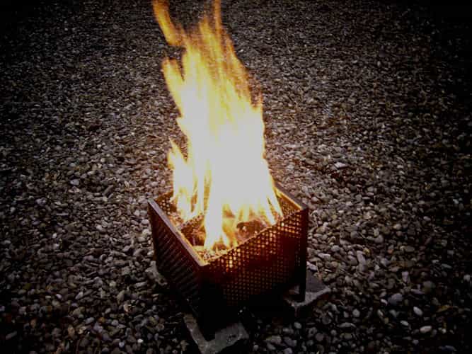 PELLETRAY Feuerkorb QUADRO schwarz